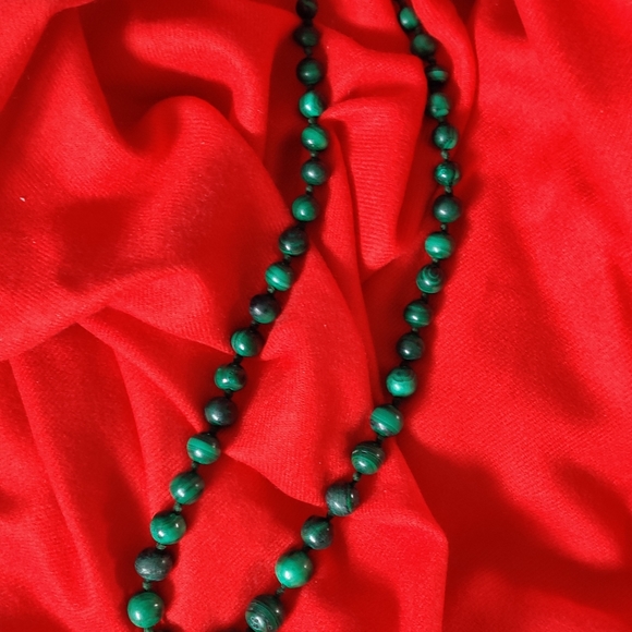 Vintage hand carved genuine graduated striped malachite beads necklace - Picture 8 of 16